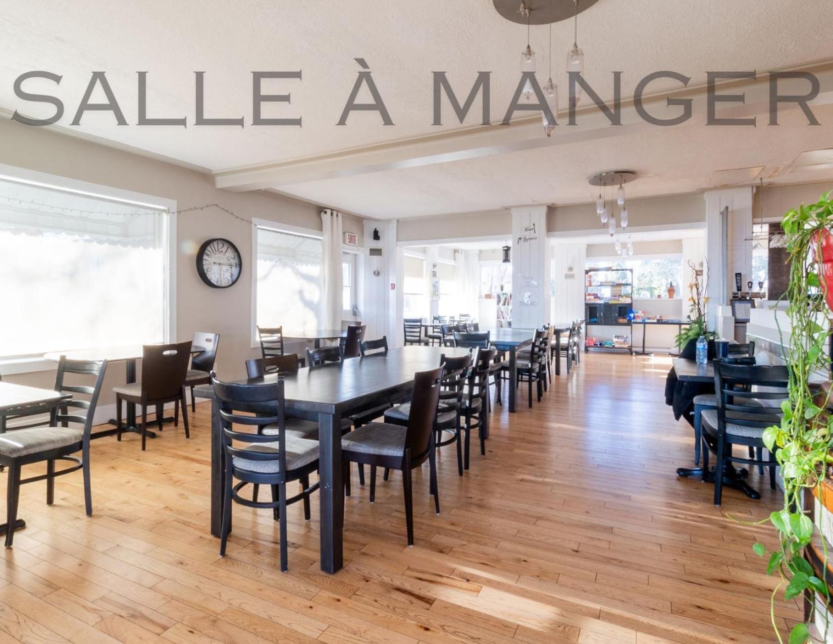 Auberge De Nos Aieux Les Eboulements Luaran gambar
